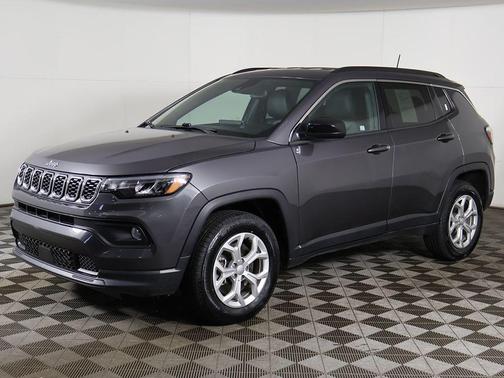 Baltic Gray Metallic Clearcoat 2024 Jeep Compass Latitude