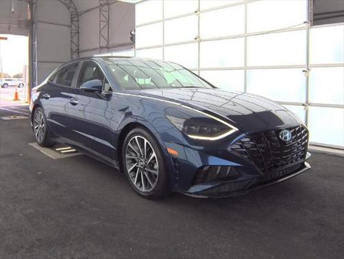 2022 Hyundai SONATA Limited