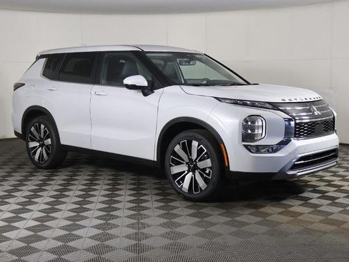 2025 Mitsubishi Outlander SE 2.5 2WD