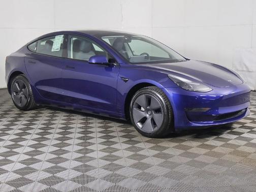 2023 Tesla Model 3 Standard Range