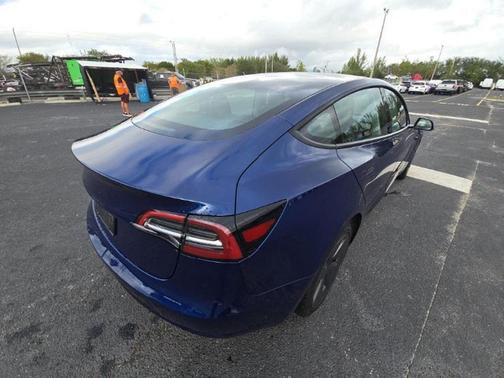 2023 Tesla Model 3 Standard Range