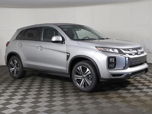 Alloy Silver Metallic 2026 Mitsubishi Outlander Sport 2.0 ES