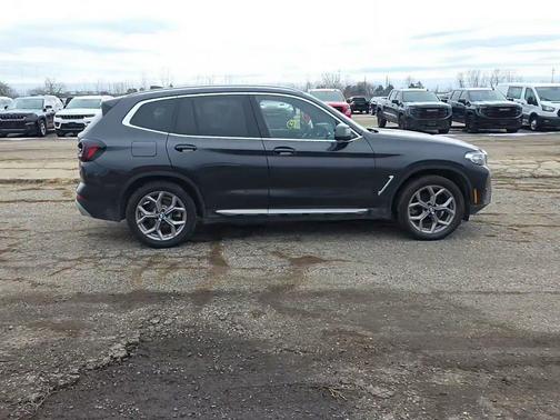 Gray 2023 BMW X3 xDrive30i