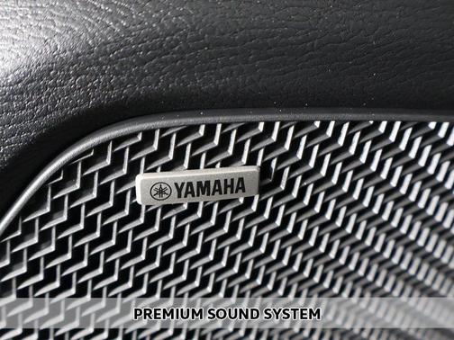 Black Diamond 2026 Mitsubishi Outlander ES S-AWC