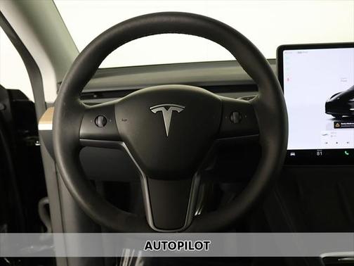 2024 Tesla Model Y Long Range Dual Motor All-Wheel Drive