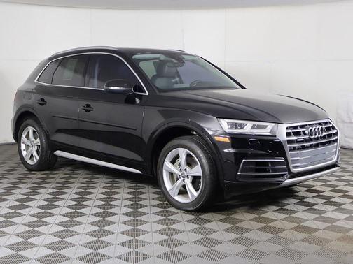 2020 Audi Q5 45 Premium Plus