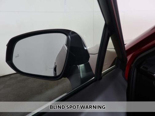 2023 Toyota Venza XLE