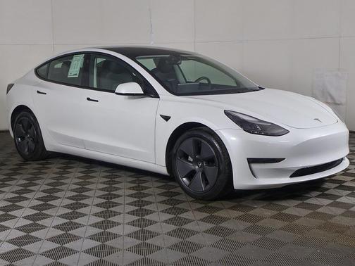 2023 Tesla Model 3 Long Range