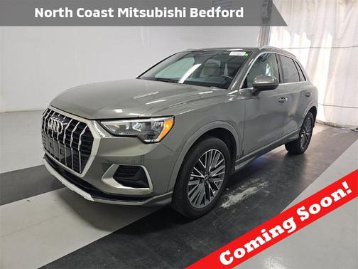 2022 Audi Q3 40 Premium