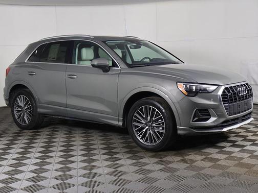 2022 Audi Q3 40 Premium