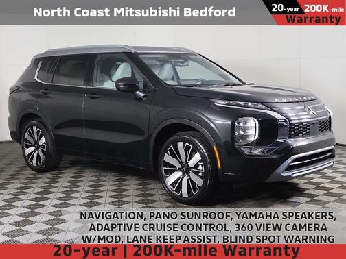 2025 Mitsubishi Outlander PLATINUM EDITION 2.5 S-AWC