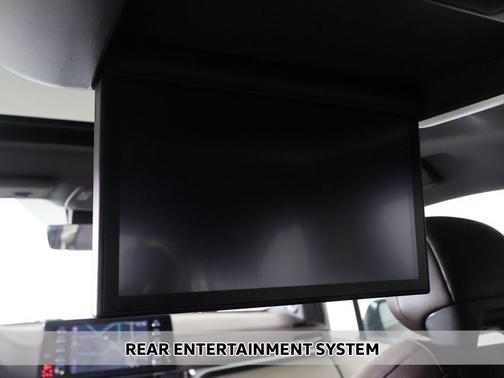 2023 Toyota Sienna Platinum 7 Passenger