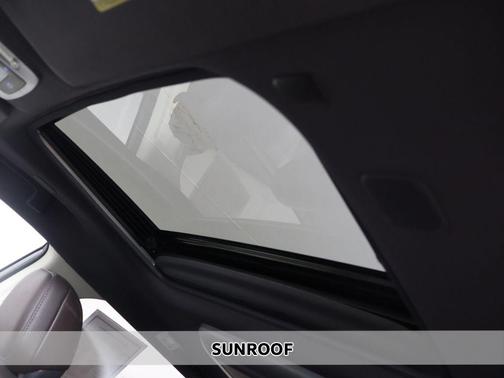 2023 Toyota Sienna Platinum 7 Passenger