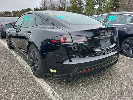 Solid Black 2023 Tesla Model S Standard Range