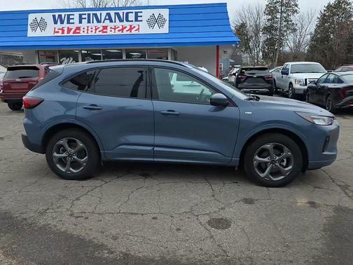 Vapor Blue 2023 Ford Escape ST-Line Select
