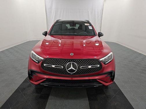 MANUFAKTUR Patagonia Red Metallic 2024 Mercedes-Benz GLC 300 4MATIC