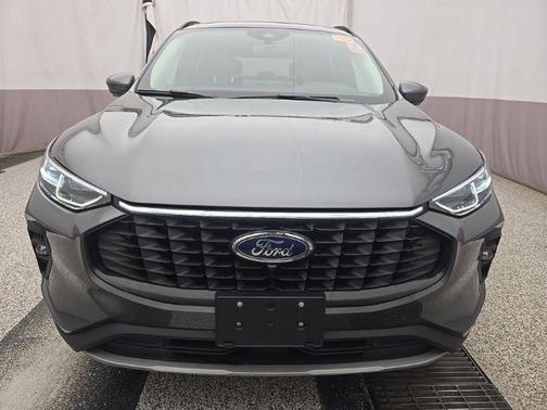 Carbonized Gray Metallic 2024 Ford Escape Platinum