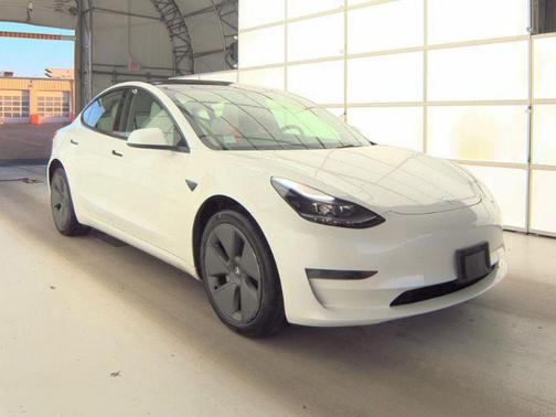 White 2023 Tesla Model 3 Standard Range