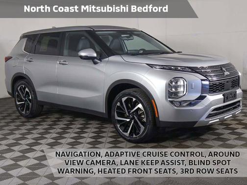 Alloy Silver Metallic 2024 Mitsubishi Outlander SE S-AWC