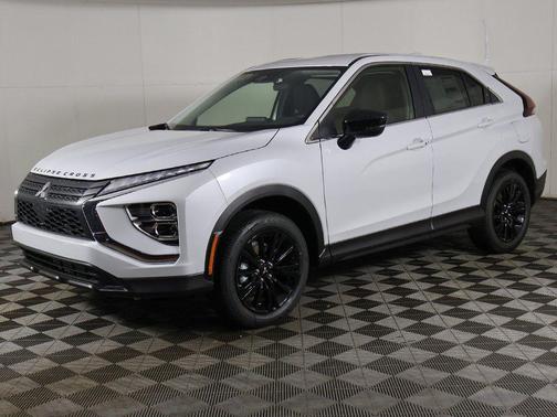White Diamond 2026 Mitsubishi Eclipse Cross LE