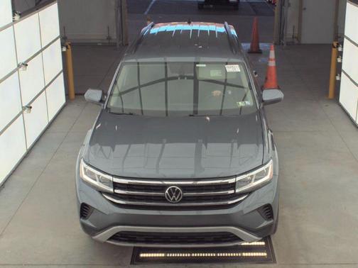 2021 Volkswagen Atlas 3.6L SE w/Technology