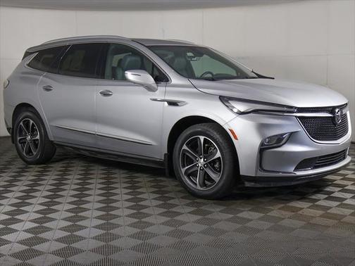 2022 Buick Enclave FWD Essence