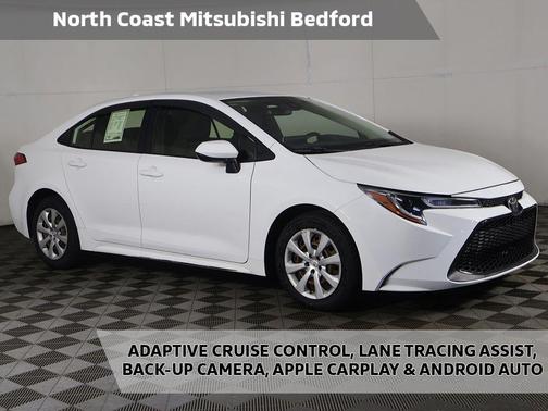 Super White 2021 Toyota Corolla LE