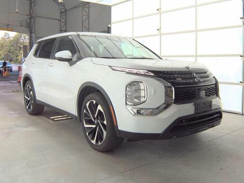 2023 Mitsubishi Outlander SE Special Editiont S-AWC