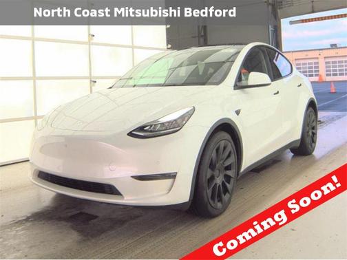 2022 Tesla Model Y Long Range Dual Motor All-Wheel Drive