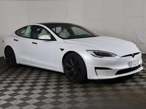 2021 Tesla Model S Plaid