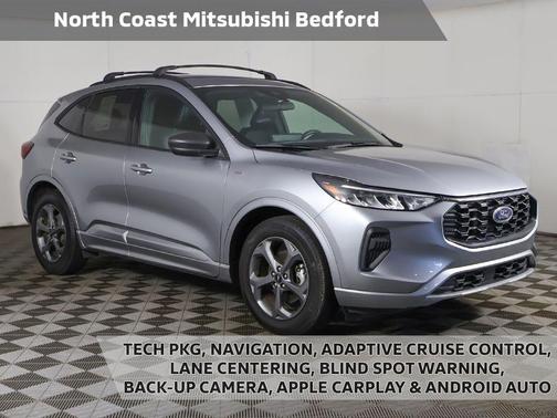 Iconic Silver Metallic 2024 Ford Escape ST-Line