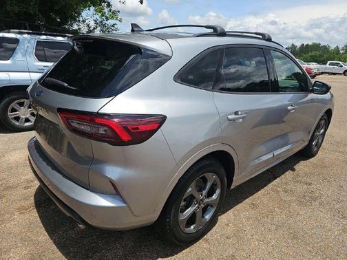 Iconic Silver Metallic 2024 Ford Escape ST-Line