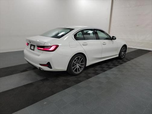 2021 BMW 330 xDrive