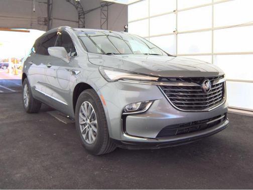 2023 Buick Enclave Essence FWD