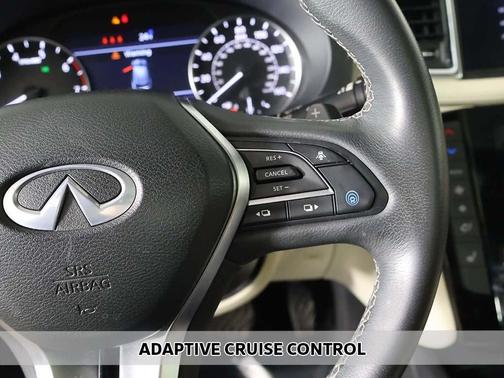 2022 INFINITI QX50 LUXE AWD