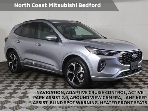 Iconic Silver Metallic 2023 Ford Escape ST-Line Elite