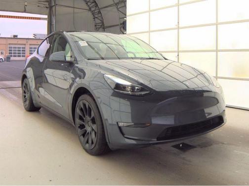 Midnight Silver Metallic 2023 Tesla Model Y Long Range Dual Motor All-Wheel Drive