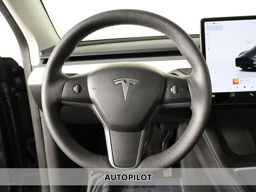 Midnight Silver Metallic 2023 Tesla Model Y Long Range Dual Motor All-Wheel Drive