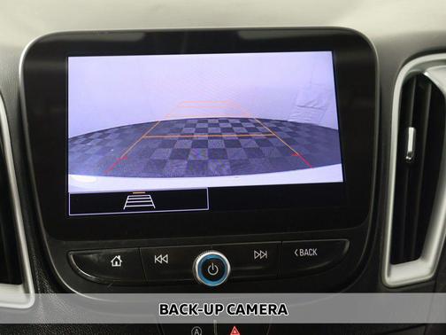 Summit White 2022 Chevrolet Malibu FWD RS