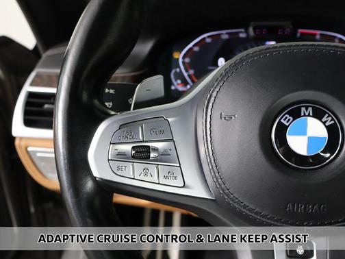 Bernina Grey Amber Effect Metallic 2022 BMW 750 i xDrive