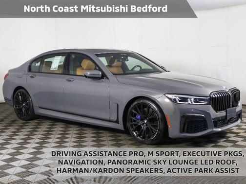 Bernina Grey Amber Effect Metallic 2022 BMW 750 i xDrive