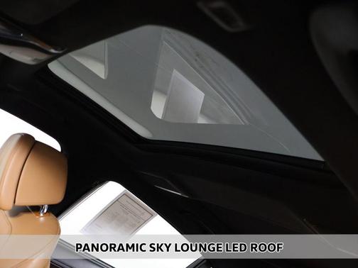 Bernina Grey Amber Effect Metallic 2022 BMW 750 i xDrive