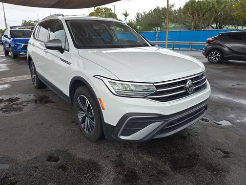 2024 Volkswagen Tiguan 2.0T SE