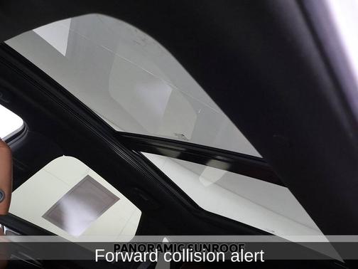 Crystal White Tricoat 2023 Cadillac XT5 Sport