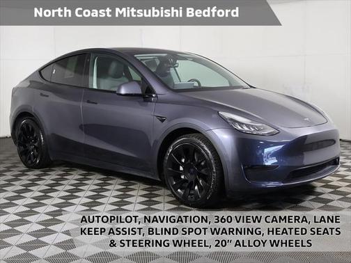 2022 Tesla Model Y Long Range Dual Motor All-Wheel Drive