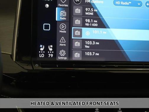 2024 Volkswagen Atlas Cross Sport 2.0T SE w/Technology 4MOTION