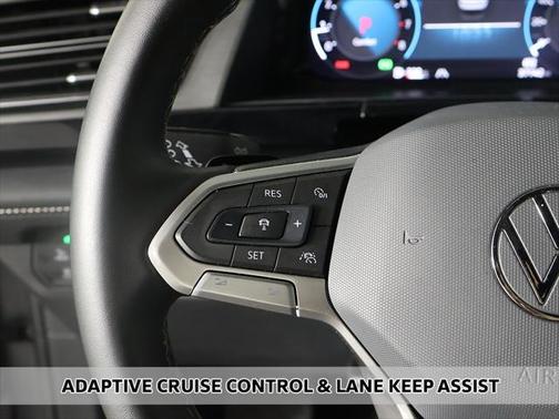 2024 Volkswagen Atlas Cross Sport 2.0T SE w/Technology 4MOTION