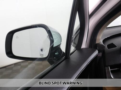 2023 Kia Carnival EX