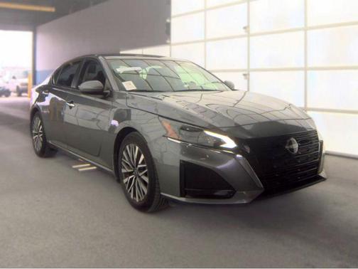Gun Metallic 2023 Nissan Altima 2.5 SV