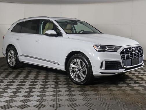 2021 Audi Q7 45 Premium